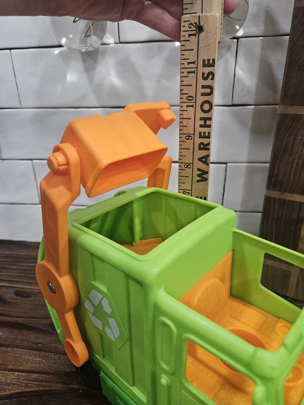 Fisher Price Little People Sounds Musical Recycle Garbage Trash Truck